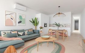 Marsalada - Ground Floor Front Line Beach Apartment